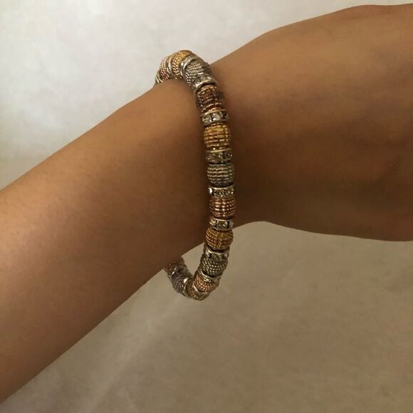 Silver tone Tri color Stretch Bracelet - Picture 3 of 4